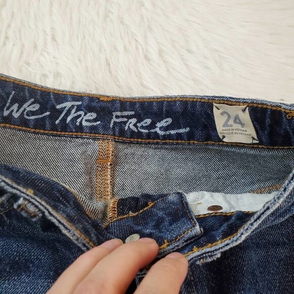 NWT Free People Size 24 Bailey Frayed Denim Skirt - Picture 5 of 9